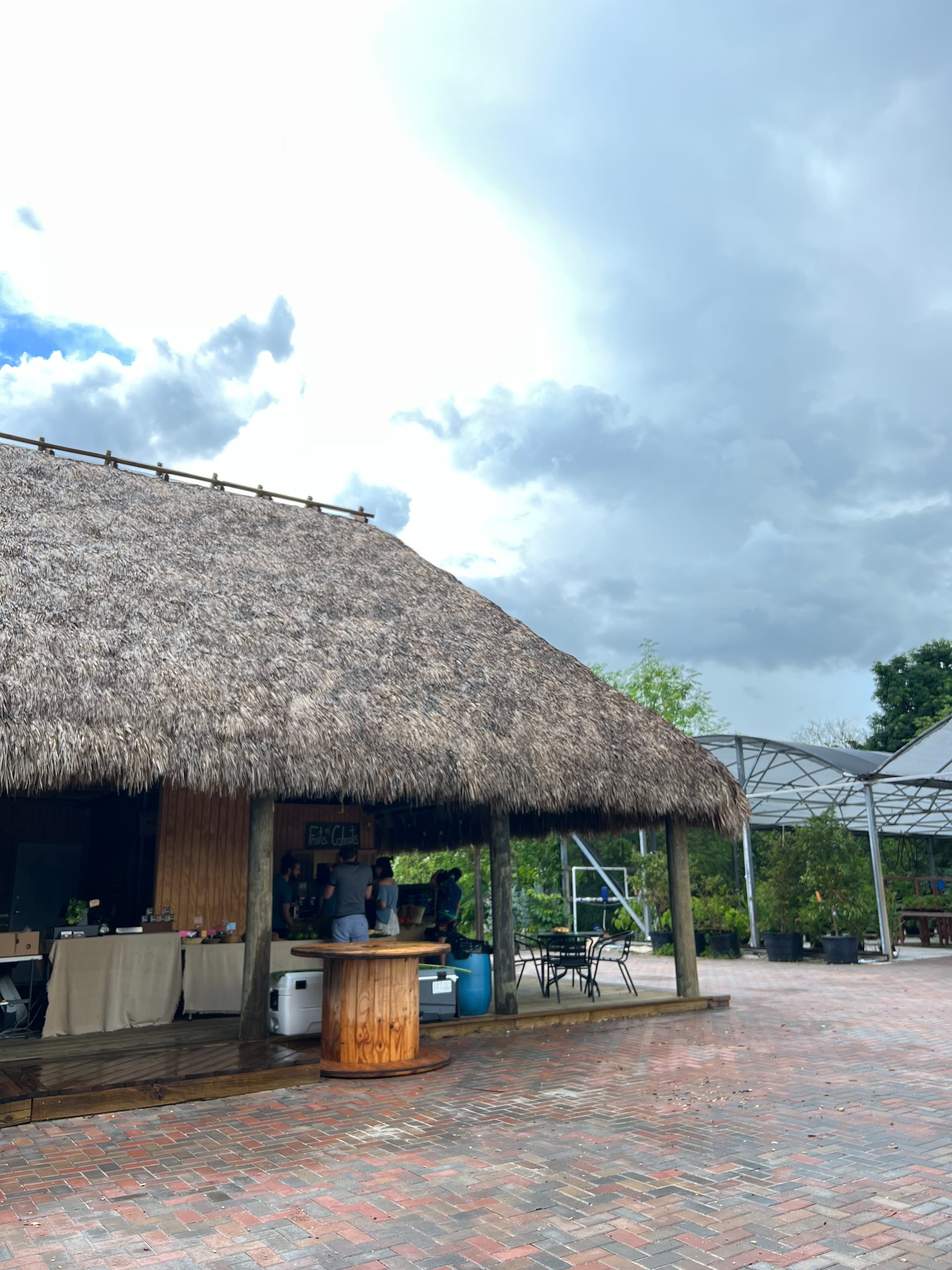 Schedule Fruits n' Cahoots